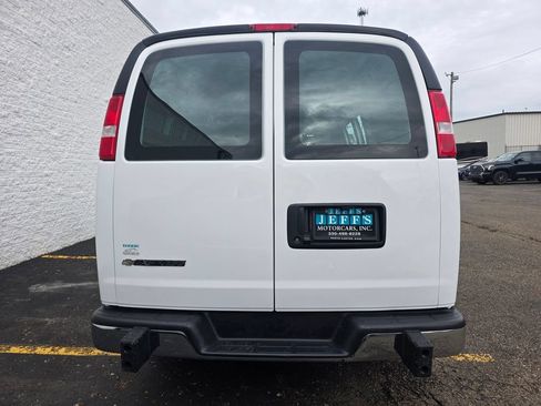Used 2025 Chevrolet Express 2500 w/ Driver Convenience Package RWD image 6