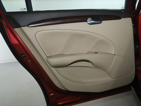 Used 2009 Buick Lucerne CXL w/ Driver Confidence Package image 26