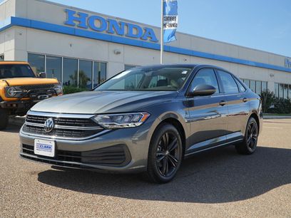 Used 2023 Volkswagen Jetta SE