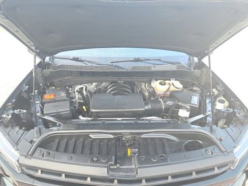 Used 2020 Chevrolet Silverado 1500 LT Trail Boss image 26