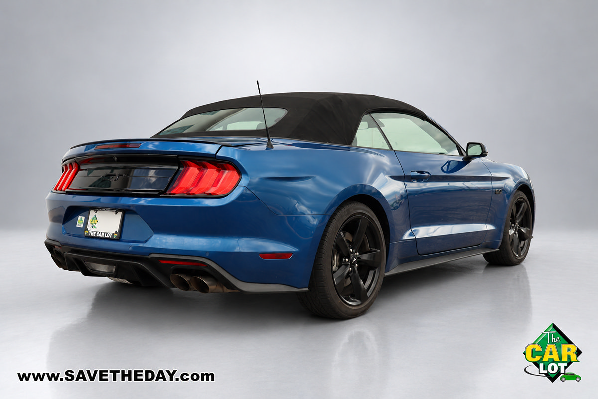 Used 2022 Ford Mustang GT Premium w/ Equipment Group 401A RWD image 9