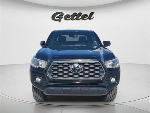 Certified 2023 Toyota Tacoma TRD Off-Road w/ Technology Package AWD/4WD image 2