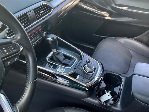 Used 2022 MAZDA CX-9 Touring image 14