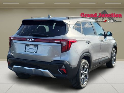 Used 2024 Kia Seltos S AWD/4WD image 4