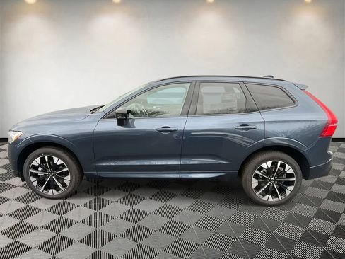 New 2026 Volvo XC60 B5 Plus w/ Climate Package image 6