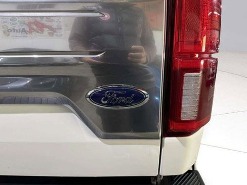 Used 2020 Ford F150 Platinum w/ Equipment Group 701A Luxury AWD/4WD image 17