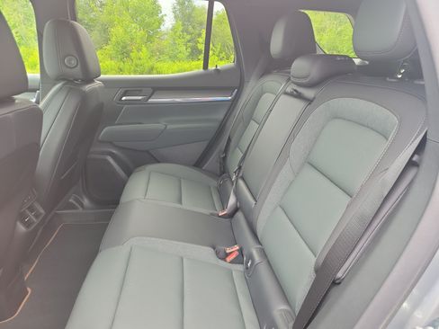 New 2027 GMC Terrain AT4 w/ Convenience Package III AWD/4WD image 27