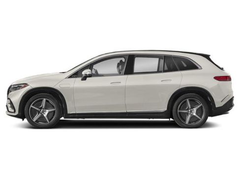 Used 2023 Mercedes-Benz EQS 580 4MATIC SUV image 3