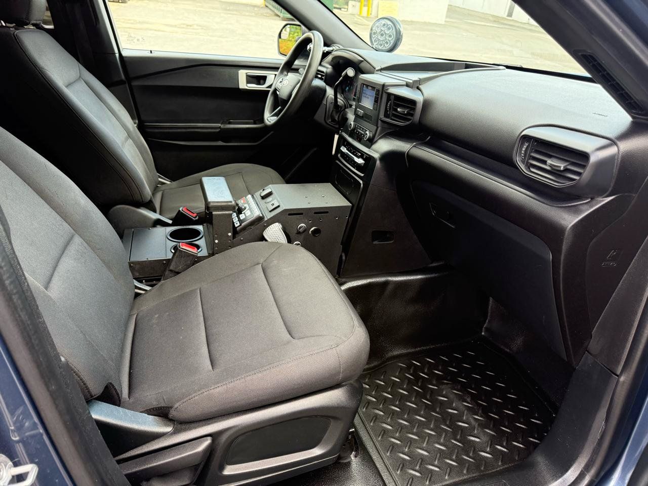 Used 2022 Ford Explorer 4WD Police Interceptor image 23