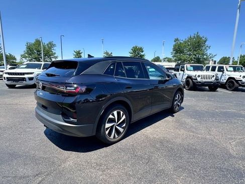 Used 2023 Volkswagen ID.4 Pro AWD/4WD image 10