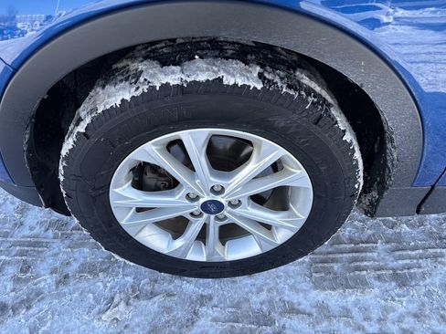 Used 2018 Ford Escape SE w/ SE Sync 3 Package image 10