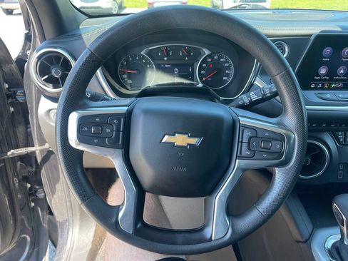Used 2022 Chevrolet Blazer LT AWD/4WD image 10