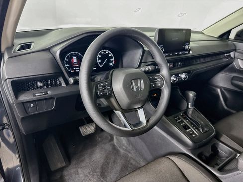 Used 2024 Honda CR-V LX image 8