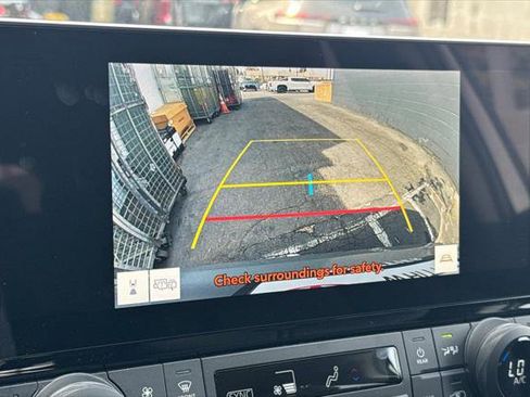 Certified 2024 Toyota Grand Highlander FWD image 27