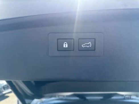 Certified 2024 Subaru Outback Limited AWD/4WD image 17