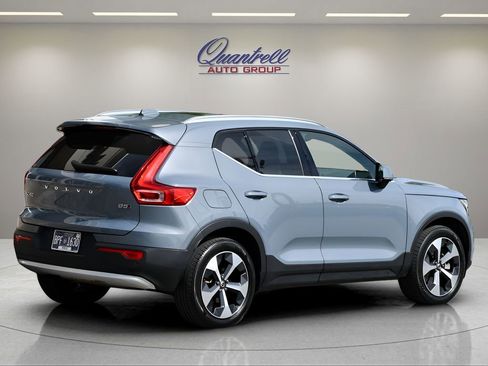 Certified 2023 Volvo XC40 B5 Plus w/ Protection Package Premier AWD/4WD image 4