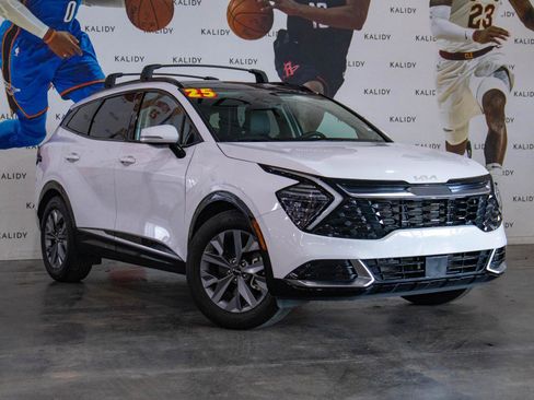 New 2025 Kia Sportage SX image 2