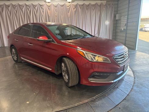 Used 2016 Hyundai Sonata Sport w/ Option Group 02 image 3
