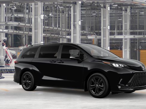 New 2026 Toyota Sienna XSE image 16