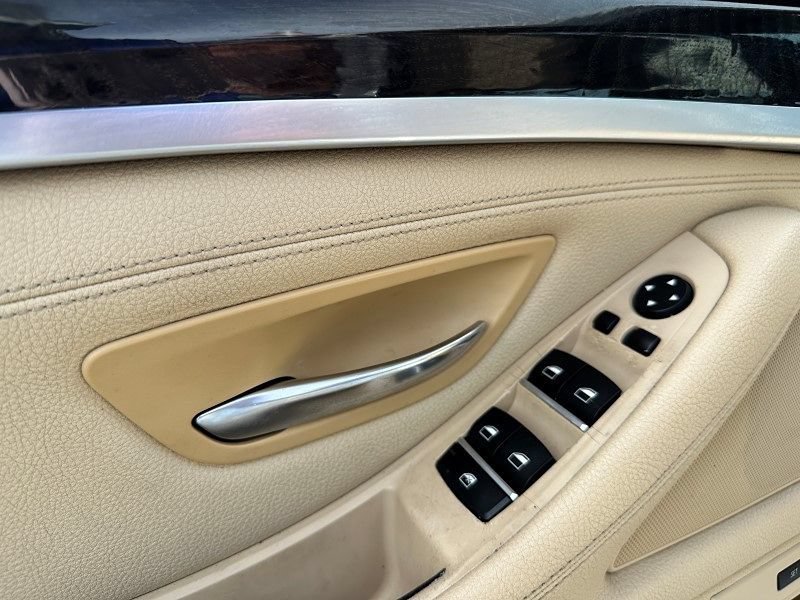 Used 2015 BMW 528i Sedan RWD image 32
