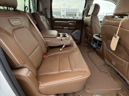 Used 2024 RAM 1500 Limited image 3