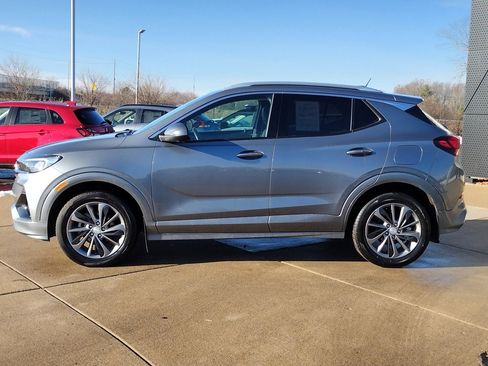 Used 2022 Buick Encore GX Essence w/ Advanced Technology Package image 8
