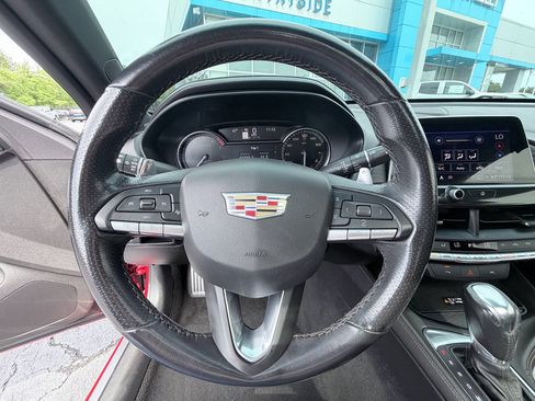 Used 2022 Cadillac CT4 Sport RWD image 13