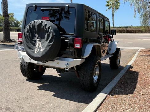 Used 2018 Jeep Wrangler Unlimited Sport S AWD/4WD image 5