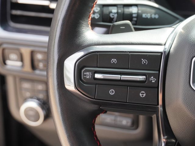 Used 2025 GMC Yukon AT4 Ultimate w/ LPO, Floor Liner Package AWD/4WD image 30