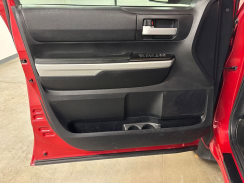 Used 2020 Toyota Tundra SR5 w/ SR5 Leather Package image 18