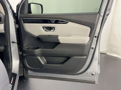 Certified 2024 Honda Pilot EX-L image 34