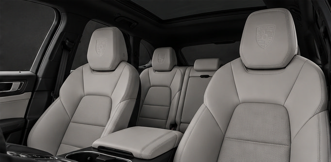 Used 2020 Porsche Cayenne Turbo AWD/4WD image 7