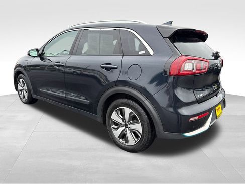Used 2018 Kia Niro EX Premium image 6