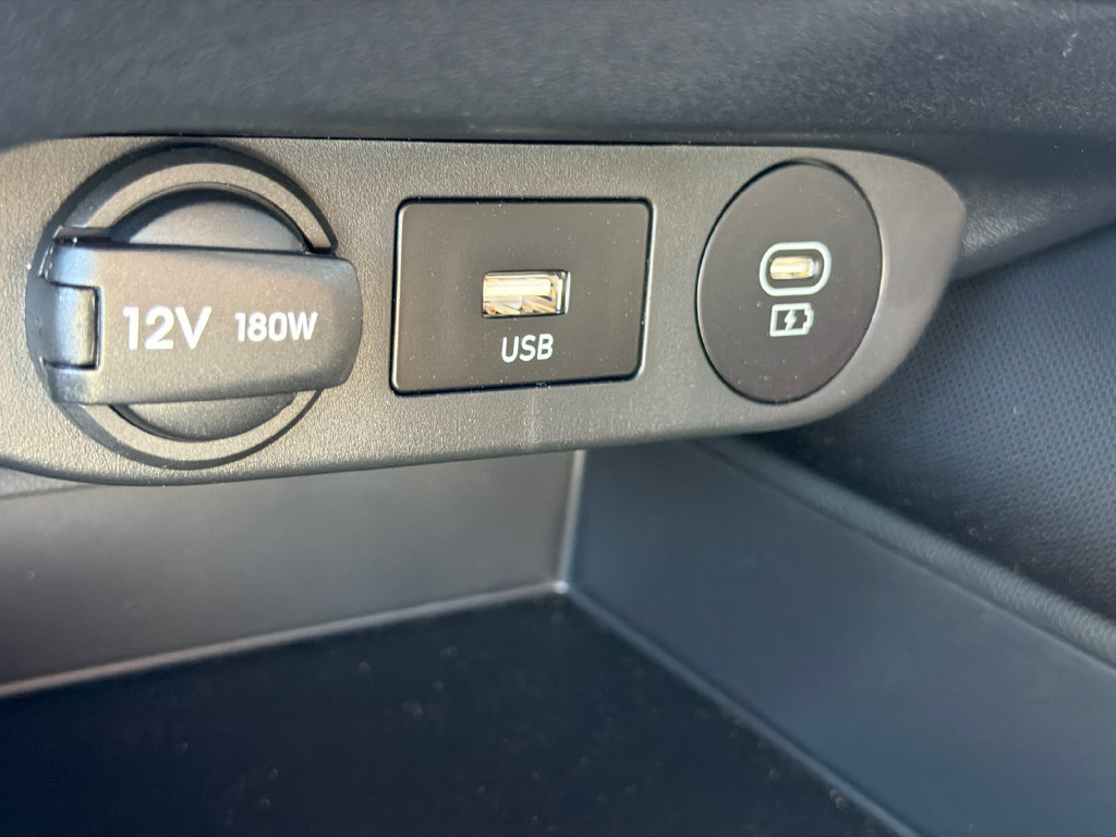 New 2026 Hyundai Elantra SE FWD image 30
