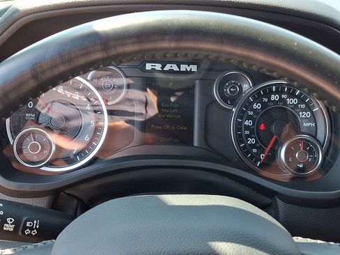 Used 2023 RAM 1500 Big Horn AWD/4WD image 20