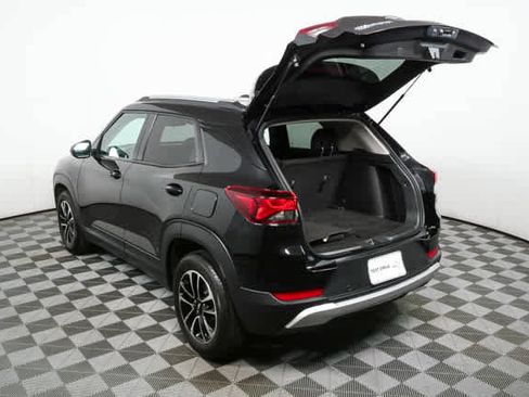 Used 2024 Chevrolet TrailBlazer LT w/ Driver Confidence Package image 22