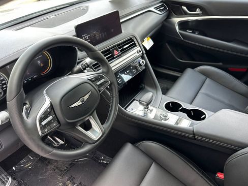 Used 2026 Genesis G70 2.5T image 11