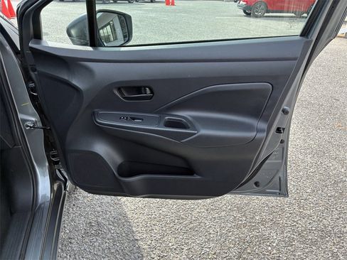 Used 2024 Nissan Versa S w/ S Plus Package image 32