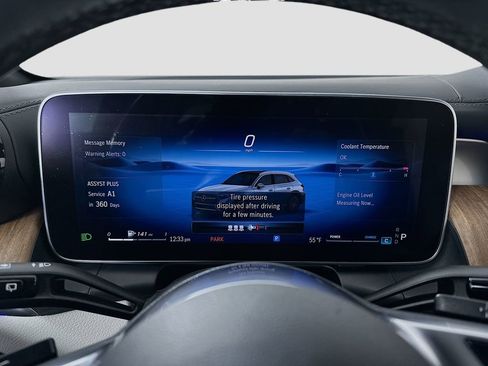 Used 2023 Mercedes-Benz GLC 300 4MATIC image 13