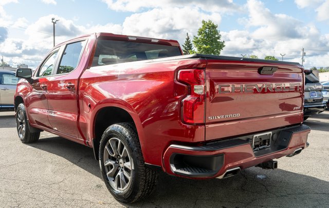 Used 2021 Chevrolet Silverado 1500 RST AWD/4WD image 8