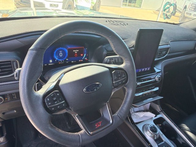 Used 2024 Ford Explorer ST w/ Equipment Group 401A AWD/4WD image 25