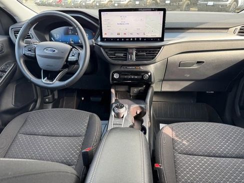 Used 2023 Ford Escape Active w/ Tech Pack #2 AWD/4WD image 11
