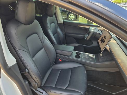 Used 2023 Tesla Model Y Performance AWD/4WD image 21