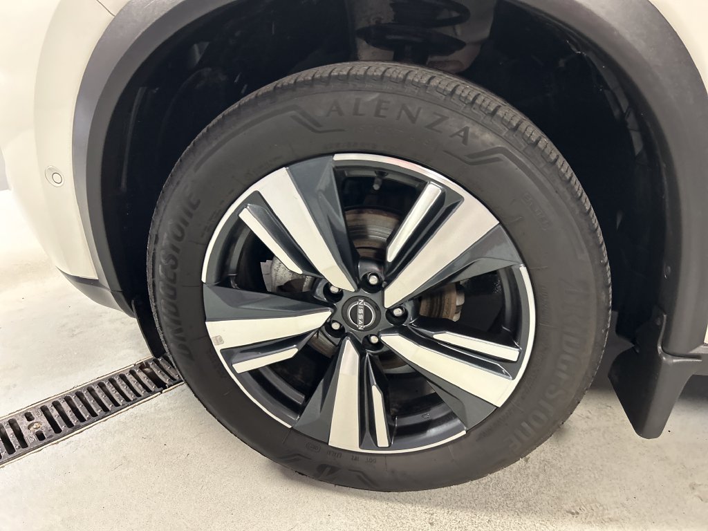 Used 2023 Nissan Rogue SL w/ SL Premium Package AWD/4WD image 9