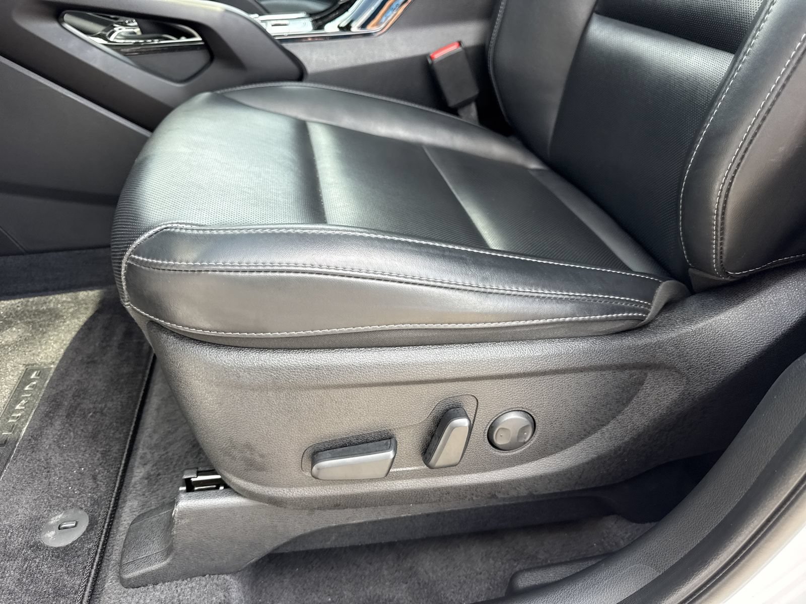 Used 2024 Kia Telluride S w/ S Sunroof Package FWD image 20