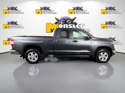 Used 2018 Toyota Tundra SR5 AWD/4WD image 4