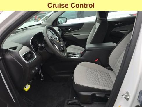 Used 2024 Chevrolet Equinox LS image 10