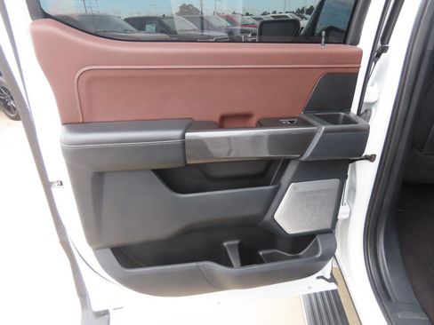 Certified 2022 Ford F150 Lariat w/ Equipment Group 502A High AWD/4WD image 18