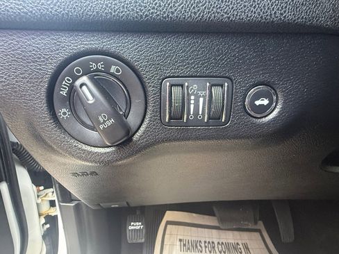 Used 2019 Dodge Charger R/T image 18