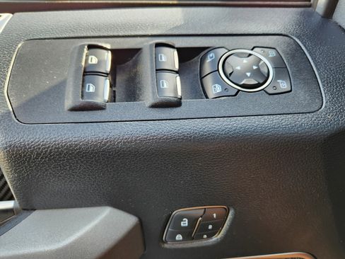 Used 2019 Ford F150 Raptor w/ Equipment Group 802A Luxury image 14